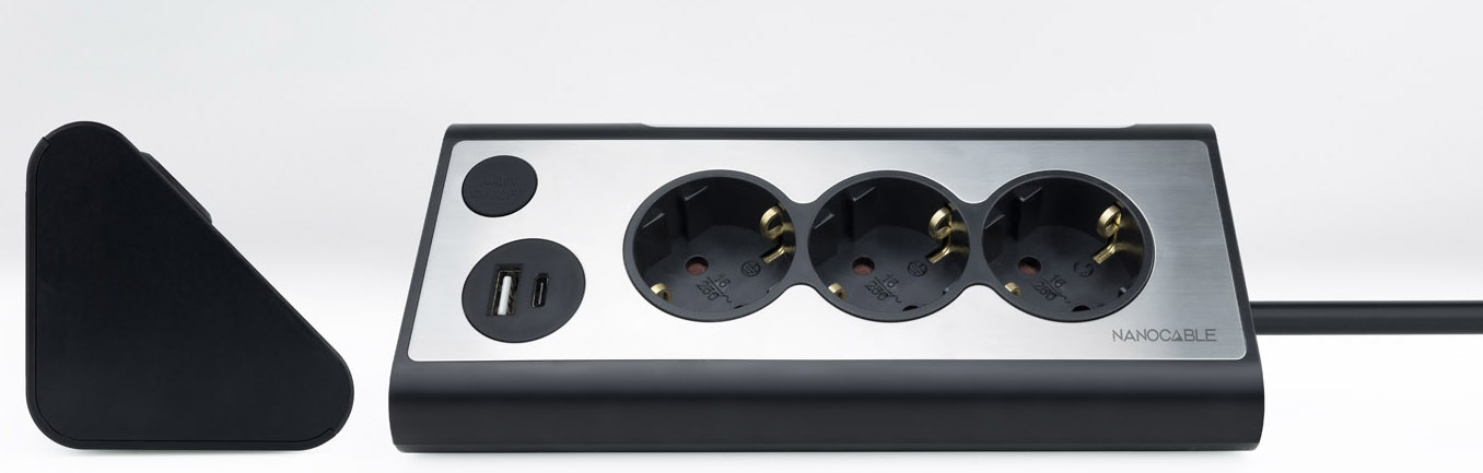 Picture of Picture of Regleta NanoCable 3 Tomas / 2x USB ( USB-C / USB-A ) Negro