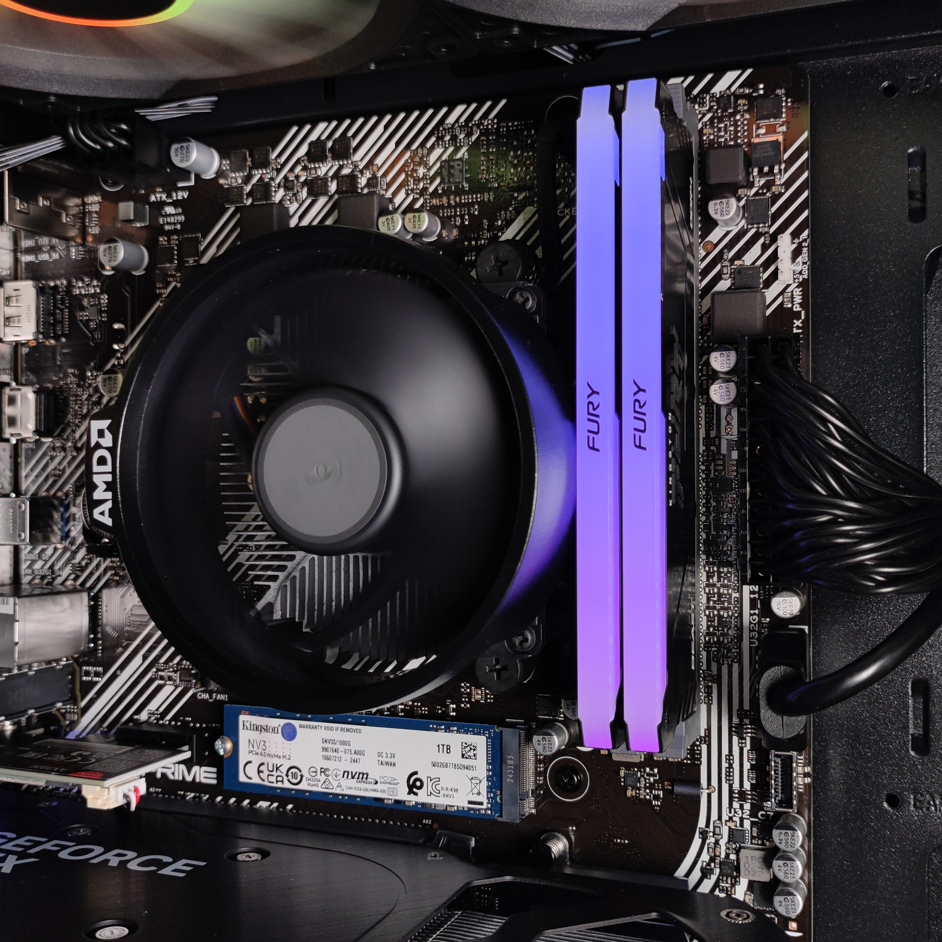 aura-pc - Ordenador AURA Gamer-PC TEAM 7 EDITION Ryzen 5 7500F 32GB DDR5 1TB RTX 5060 WiFi W11