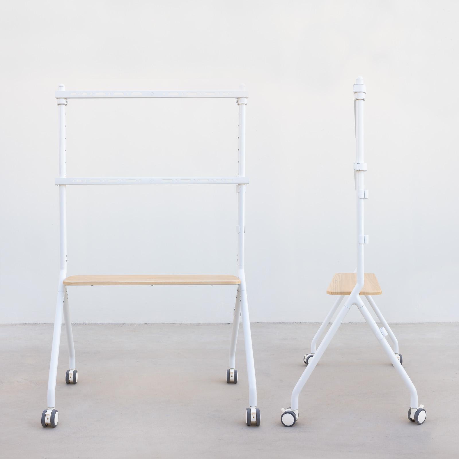 Picture of Picture of Soporte Móvil Tooq iLOVE 49" a 80" Máx. 50Kg Blanco