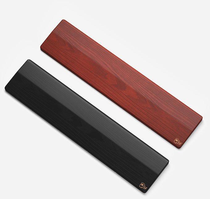 Picture of Picture of Reposamuñecas Glorious TKL Madera