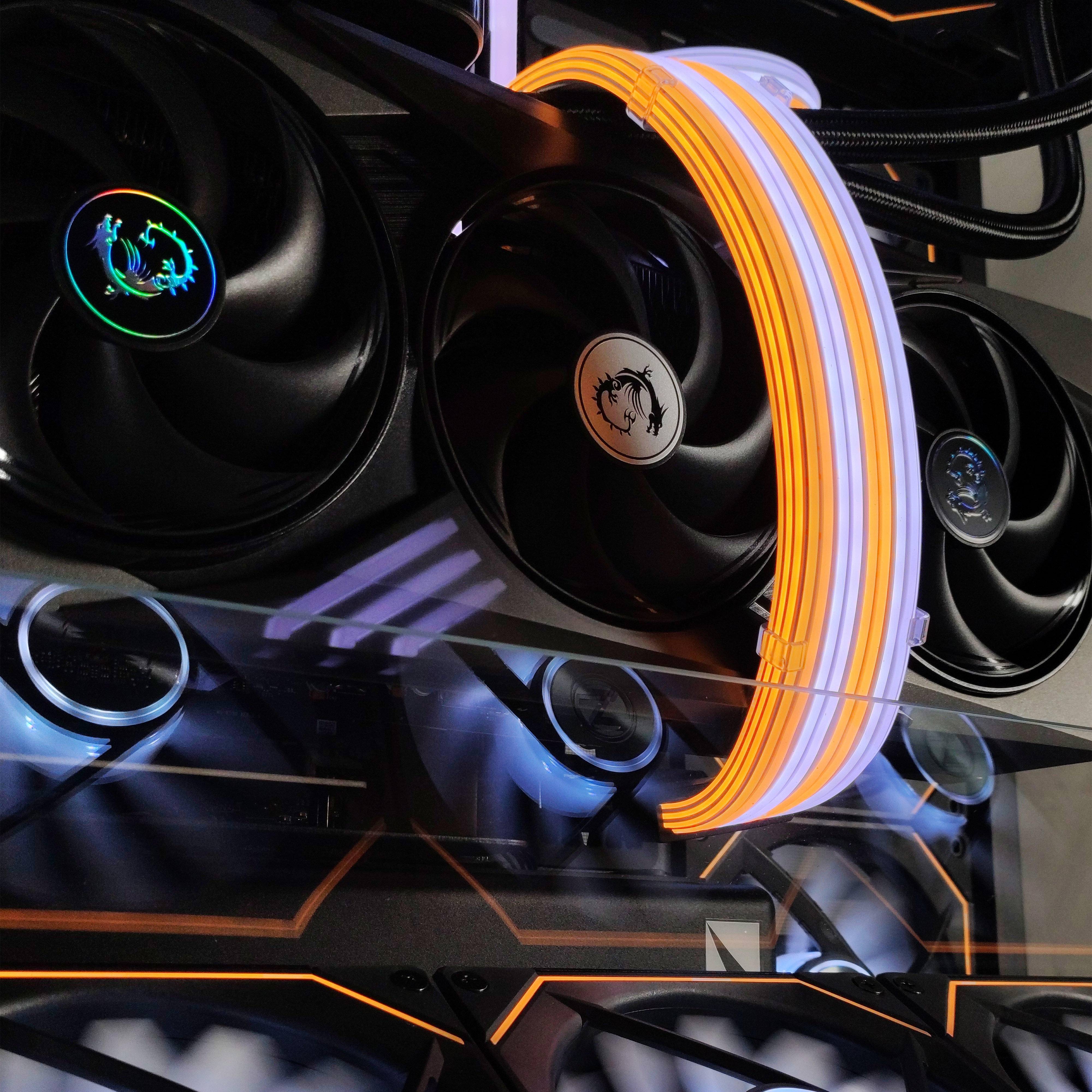 King Mod Systems - Ordenador King Mod Gamer-PC Ryzen 7 9800X3D 64GB DDR5 2TB RTX 5090 WiFi W11