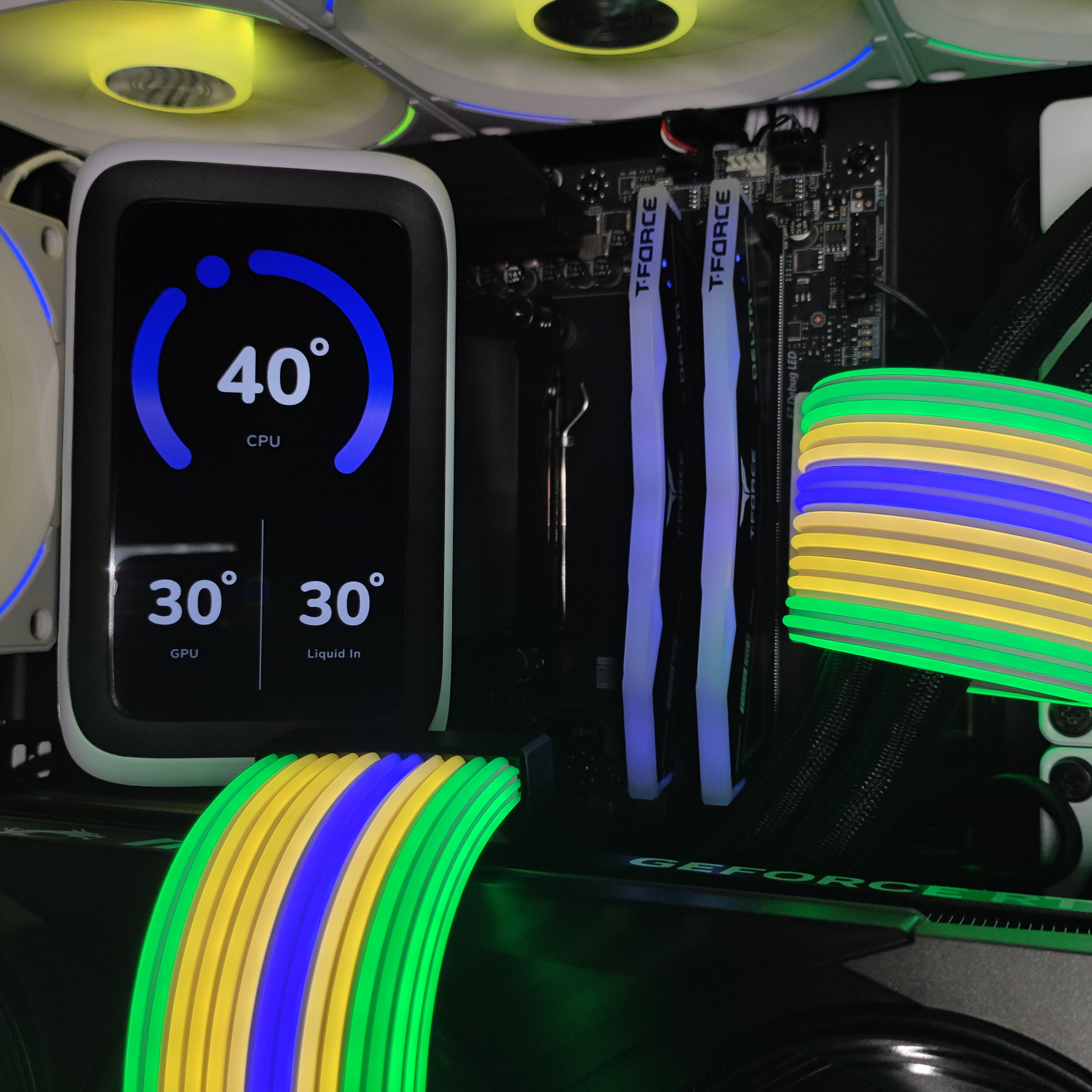 King Mod Systems - Ordenador King Mod Gamer-PC Hyte Ryzen 7 9800X3D 32GB DDR5 2TB RTX 5070 Ti WiFi W11