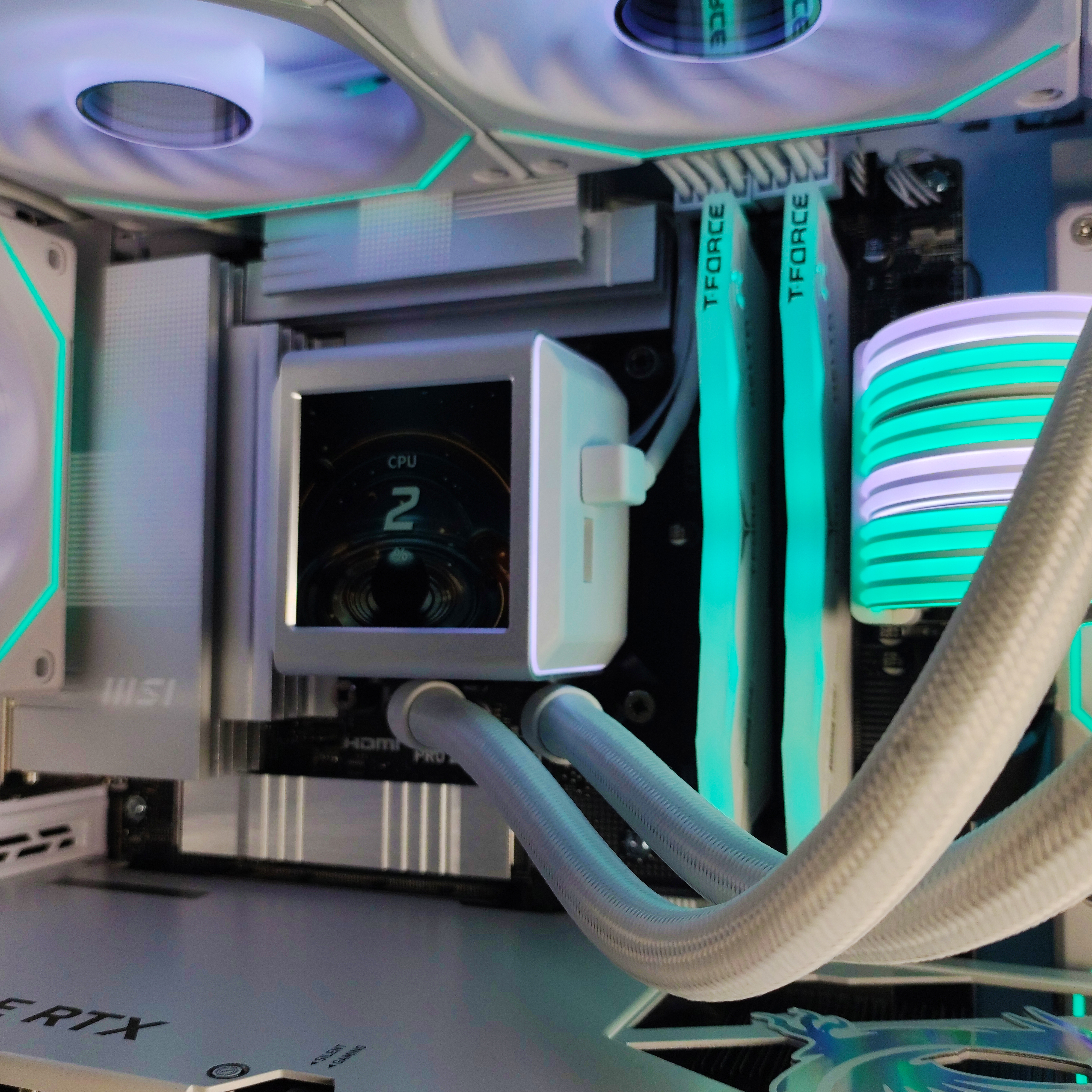 King Mod Systems - Ordenador King Mod Gamer-PC Powered by MSI Intel Ultra 7 265KF 48GB DDR5 2TB RTX 5080 WiFi W11