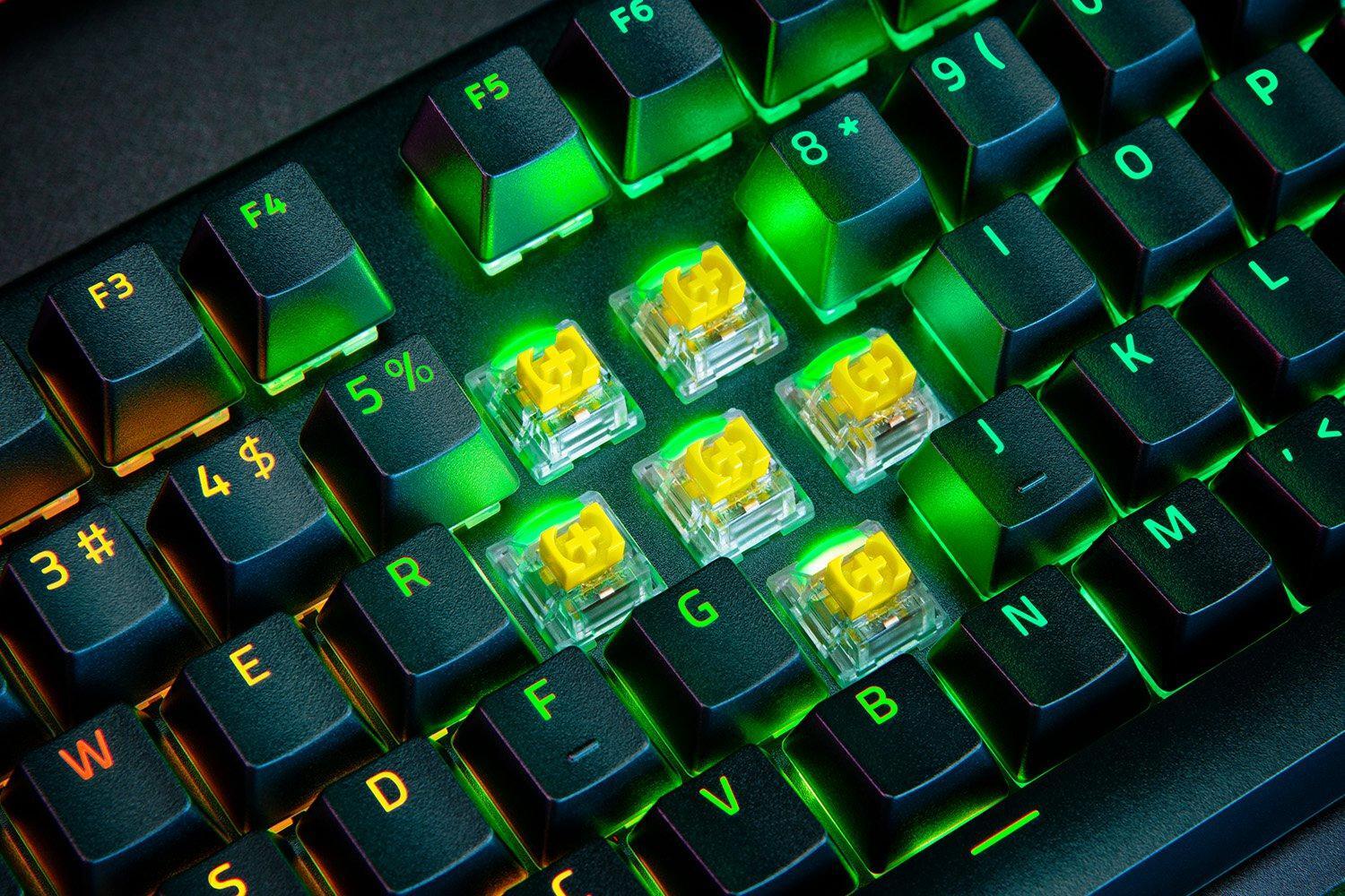 Picture of Picture of Teclado Razer BlackWidow V4 Pro RGB Yellow Switch (US)