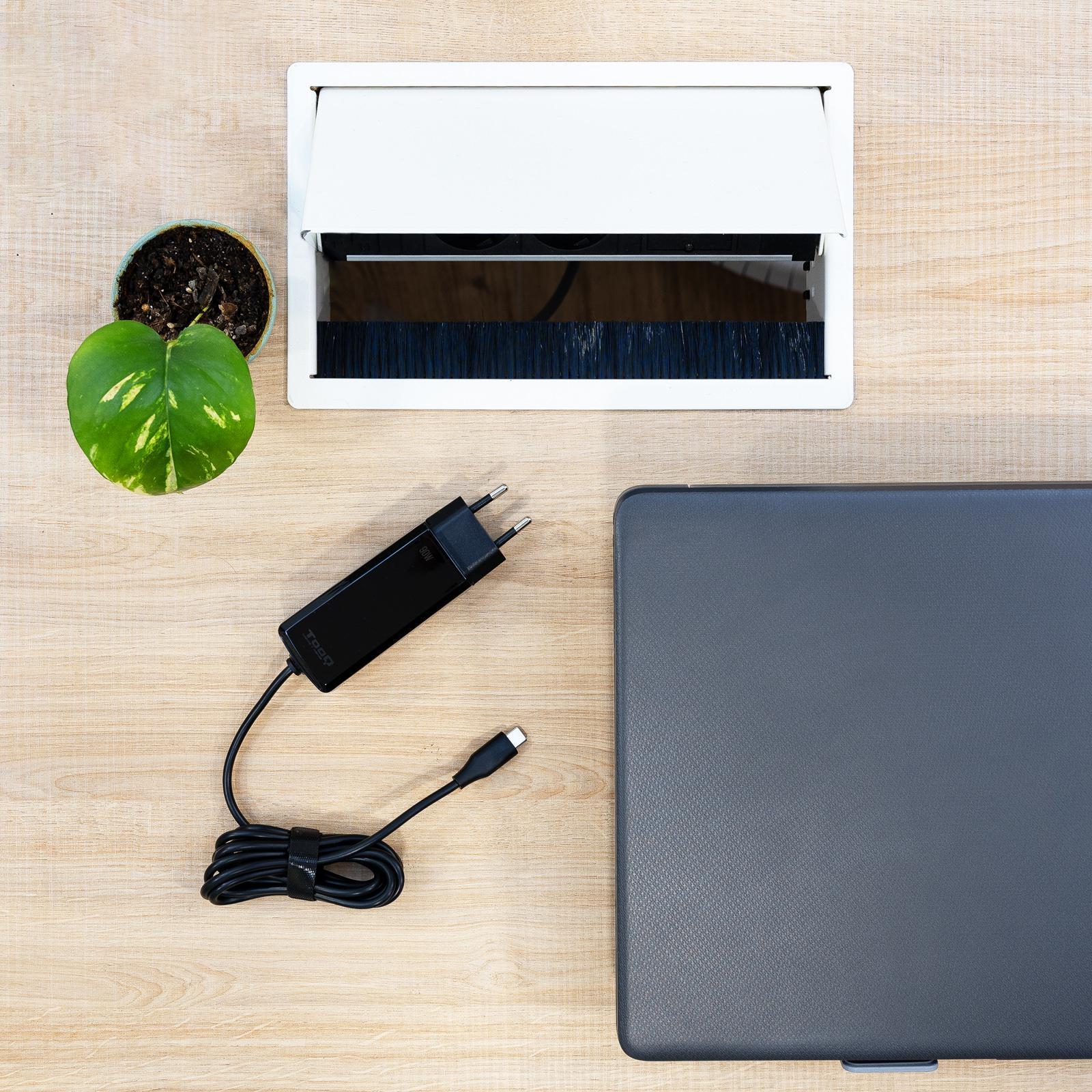 Tooq - Cargador de Portátil GaN Tooq USB-C PD 90W Negro
