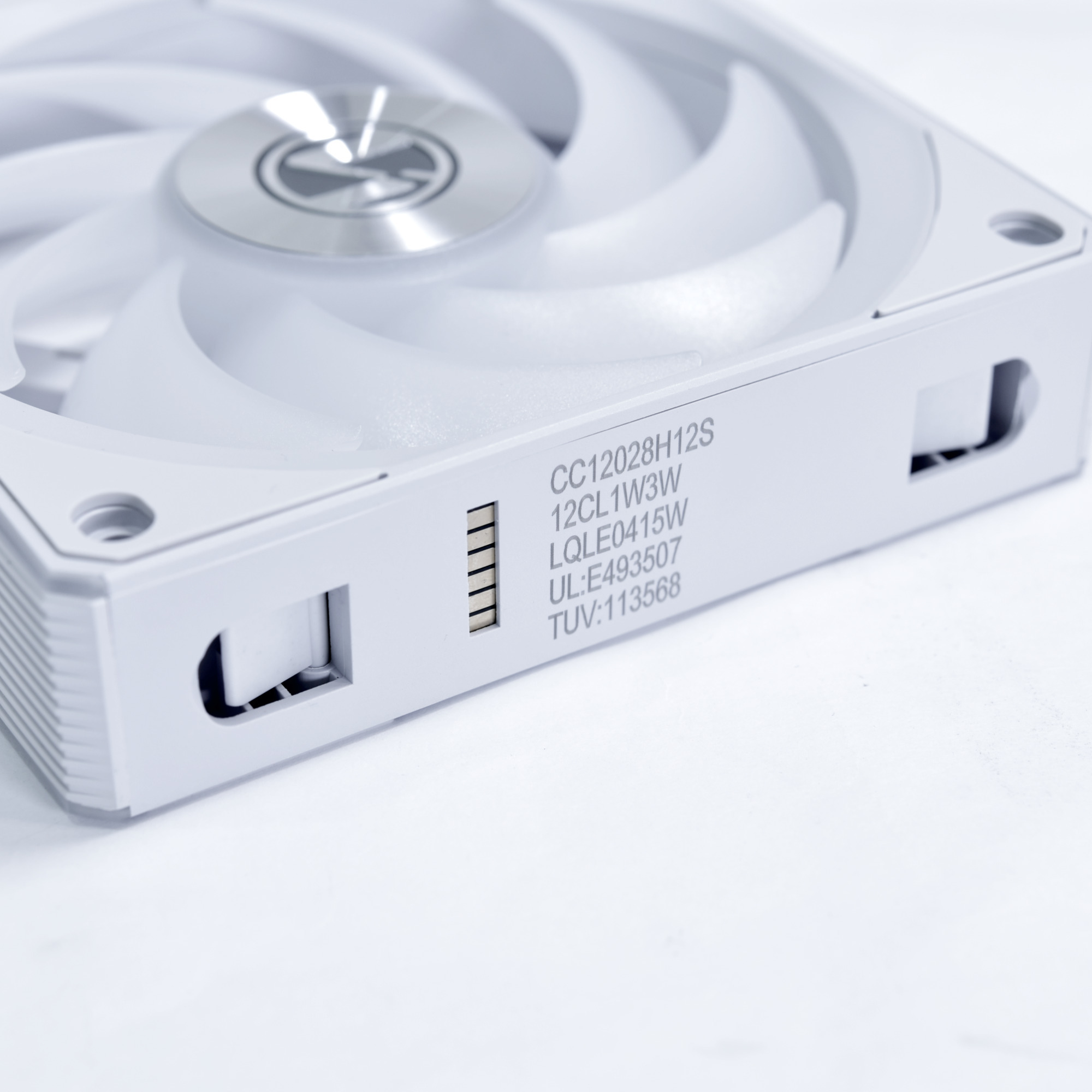 Lian Li - Ventilador Lian Li UNI FAN CL120 Wireless RGB PWM Blanco 120mm