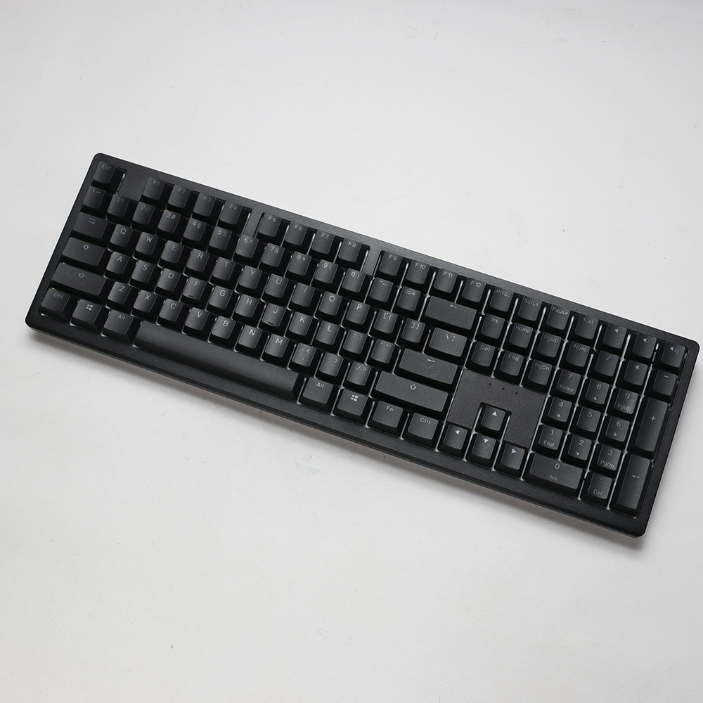 Ducky - Teclado Mecânico Ducky Zero 6108 100% Classic Black RGB Tri-Mode Connect MX2A-Brown (ES)