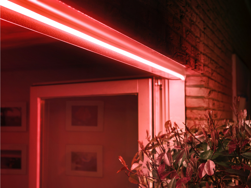 Philips - Fita LED Philips Hue Lightstrip Outdoor 5m EU RGB