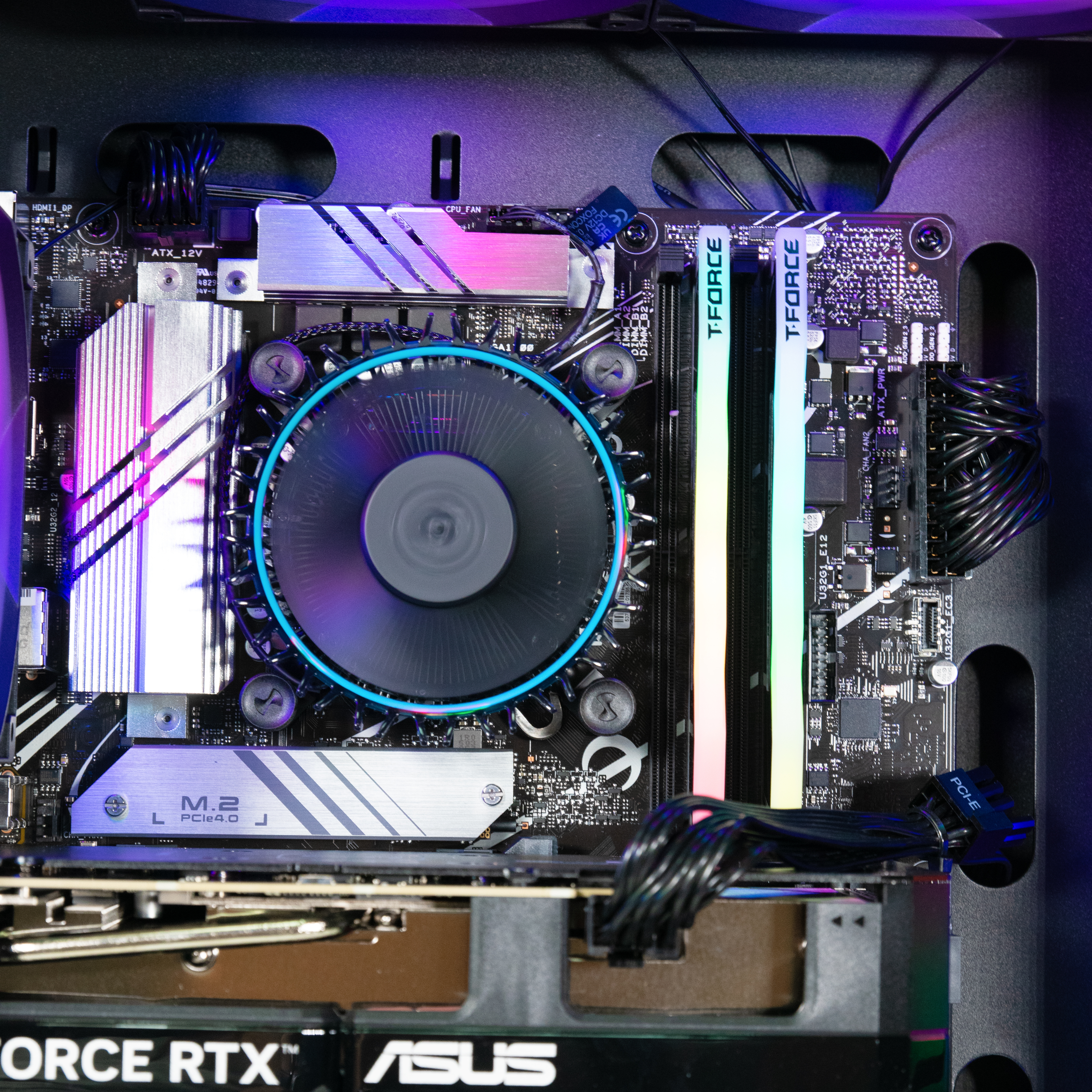 AURA PC - Ordenador AURA Gamer-PC Powered by ASUS Intel i5 14400F 32GB DDR5 1TB RTX 5060 Ti WiFi W11