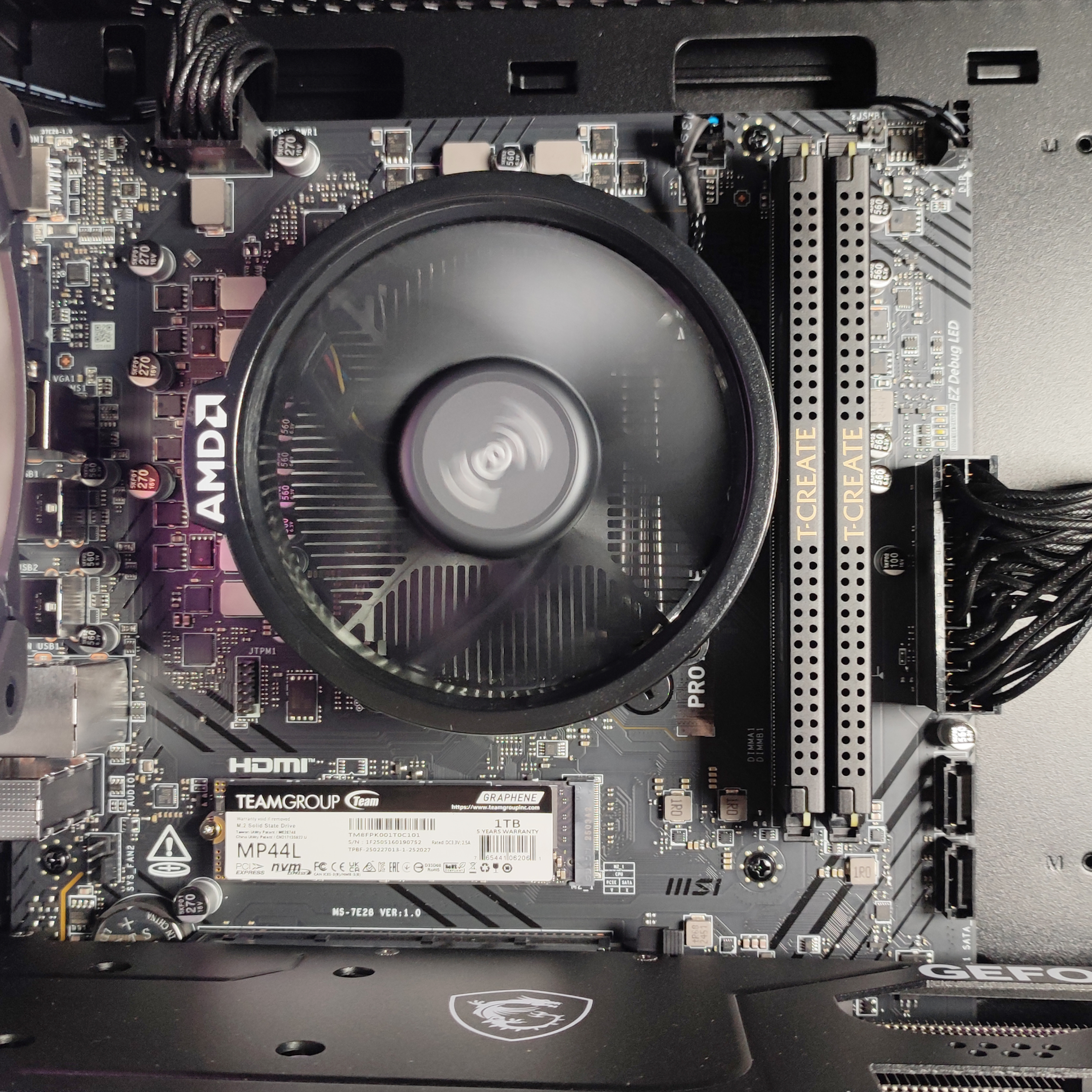 AURA PC - Ordenador AURA Gamer-PC Ryzen 5 7500F 32GB DDR5 1TB RTX 5060 Ti 16GB W11