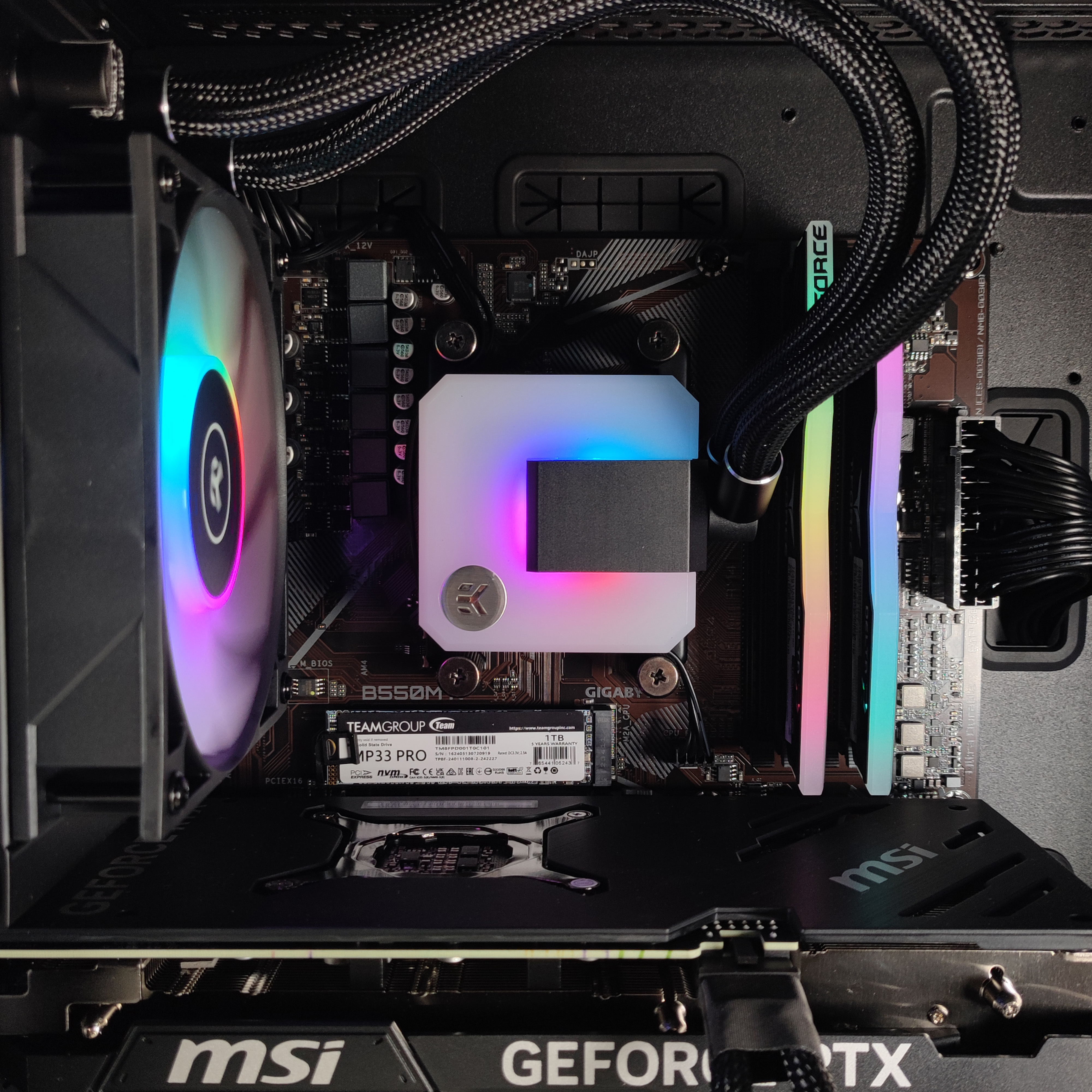AURA PC - Ordenador AURA Limited-PC Ryzen 7 5700X 32GB DDR4 1TB RTX 4070 SUPER W11