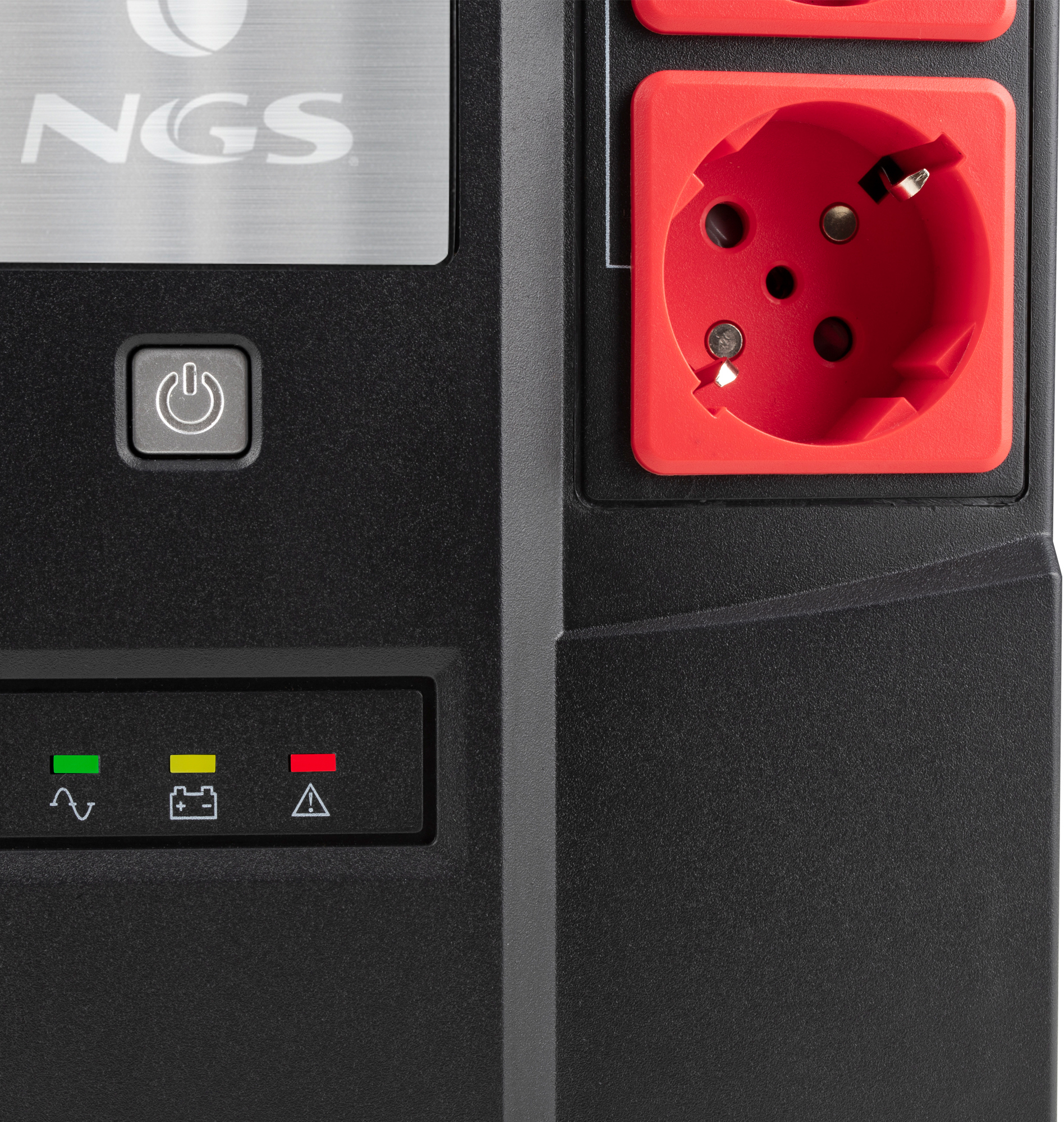 NGS - UPS NGS Off-line Fortress Bunker 600VA 360W 6 Tomas de Protección