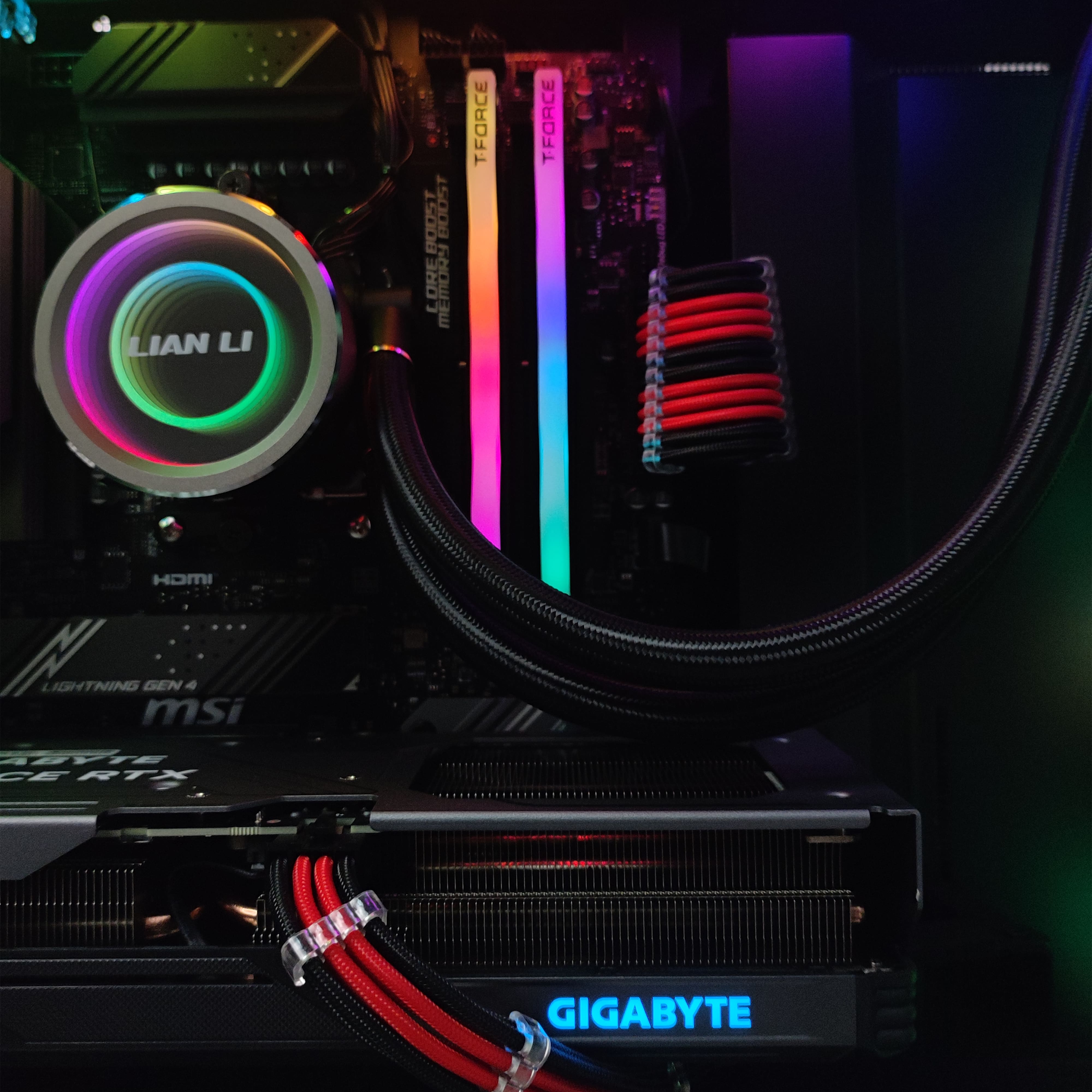 King Mod Systems - Ordenador King Mod Gamer-PC Ryzen 5 7600X 32GB 1TB RTX 4060TI WiFi W11