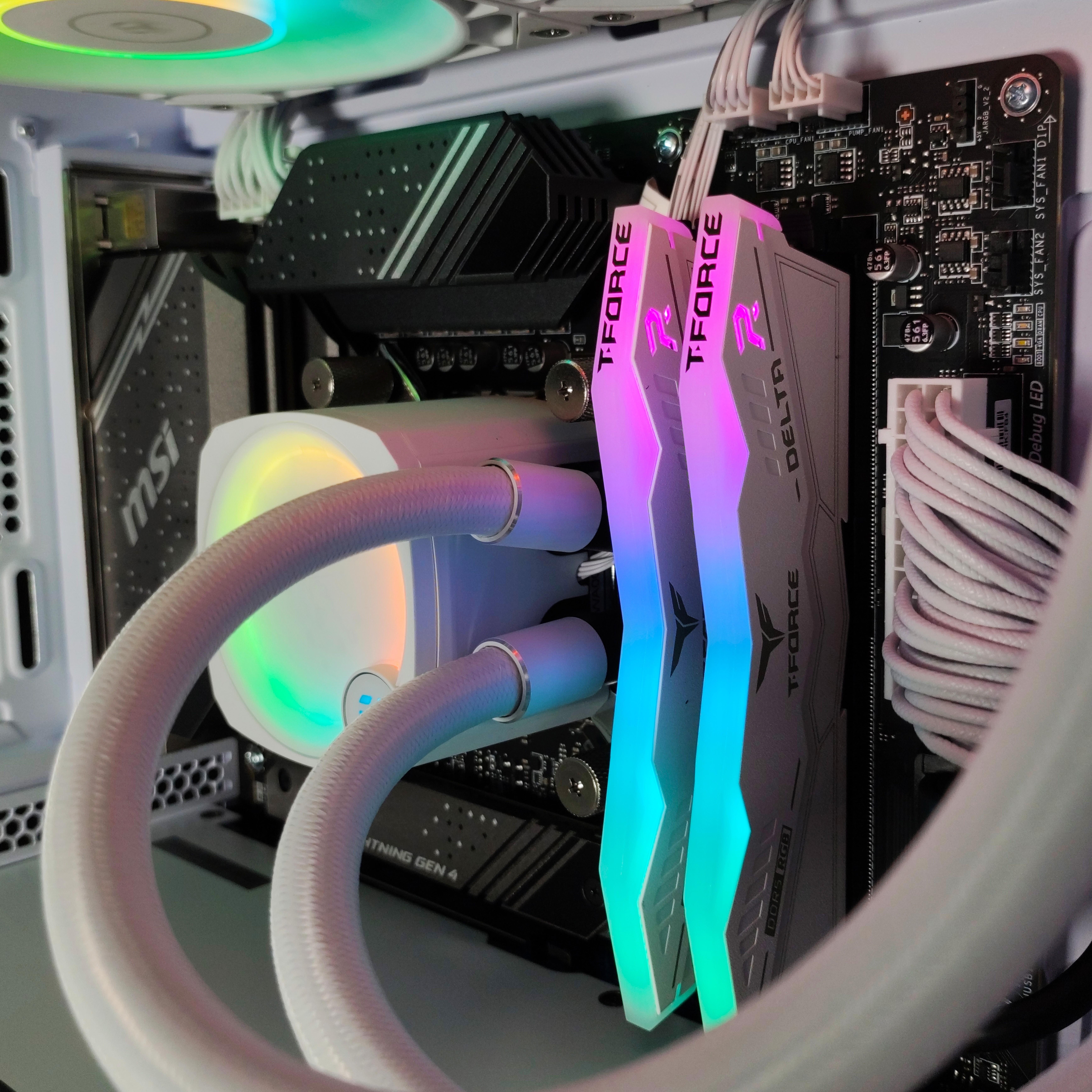 King Mod Systems - Ordenador King Mod Gamer-PC Intel i7 14700F 32GB DDR5 1TB RTX 5070 WiFi W11