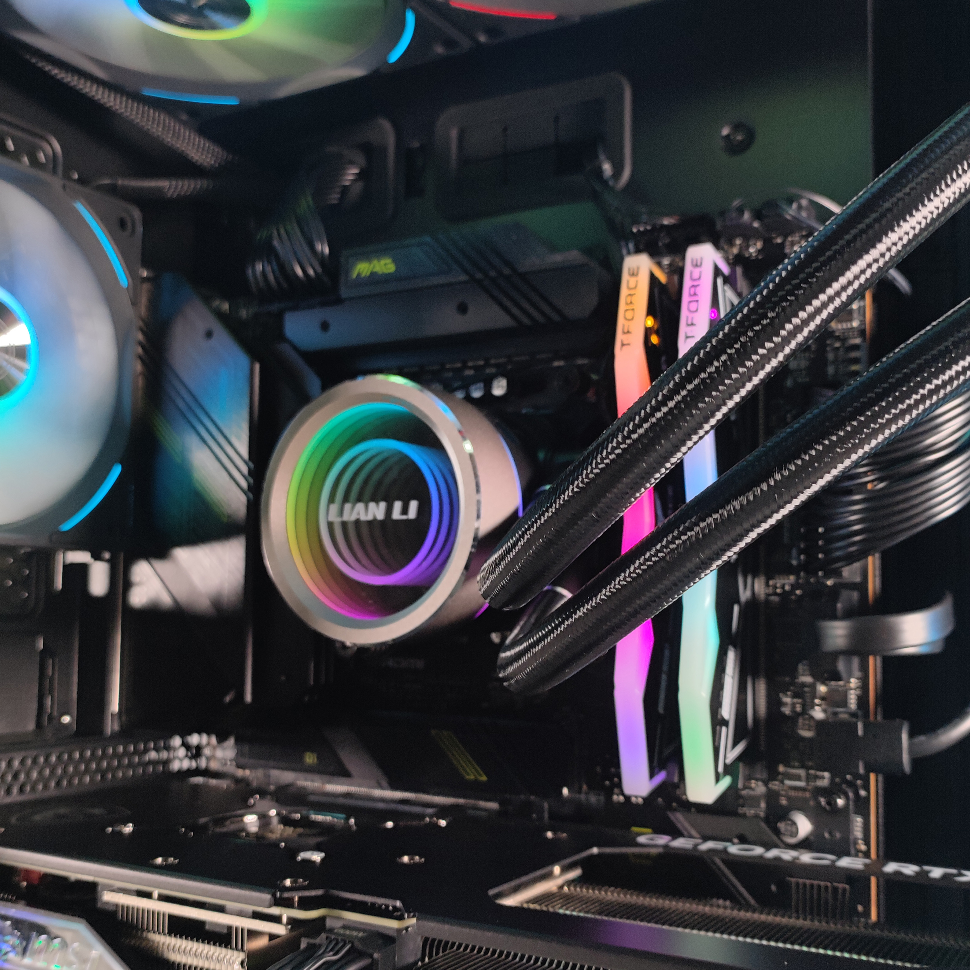 King Mod Systems - Ordenador King Mod Limited-PC Intel i7 14700KF 48GB DDR5 2TB RTX 4070 Ti SUPER WiFi W11