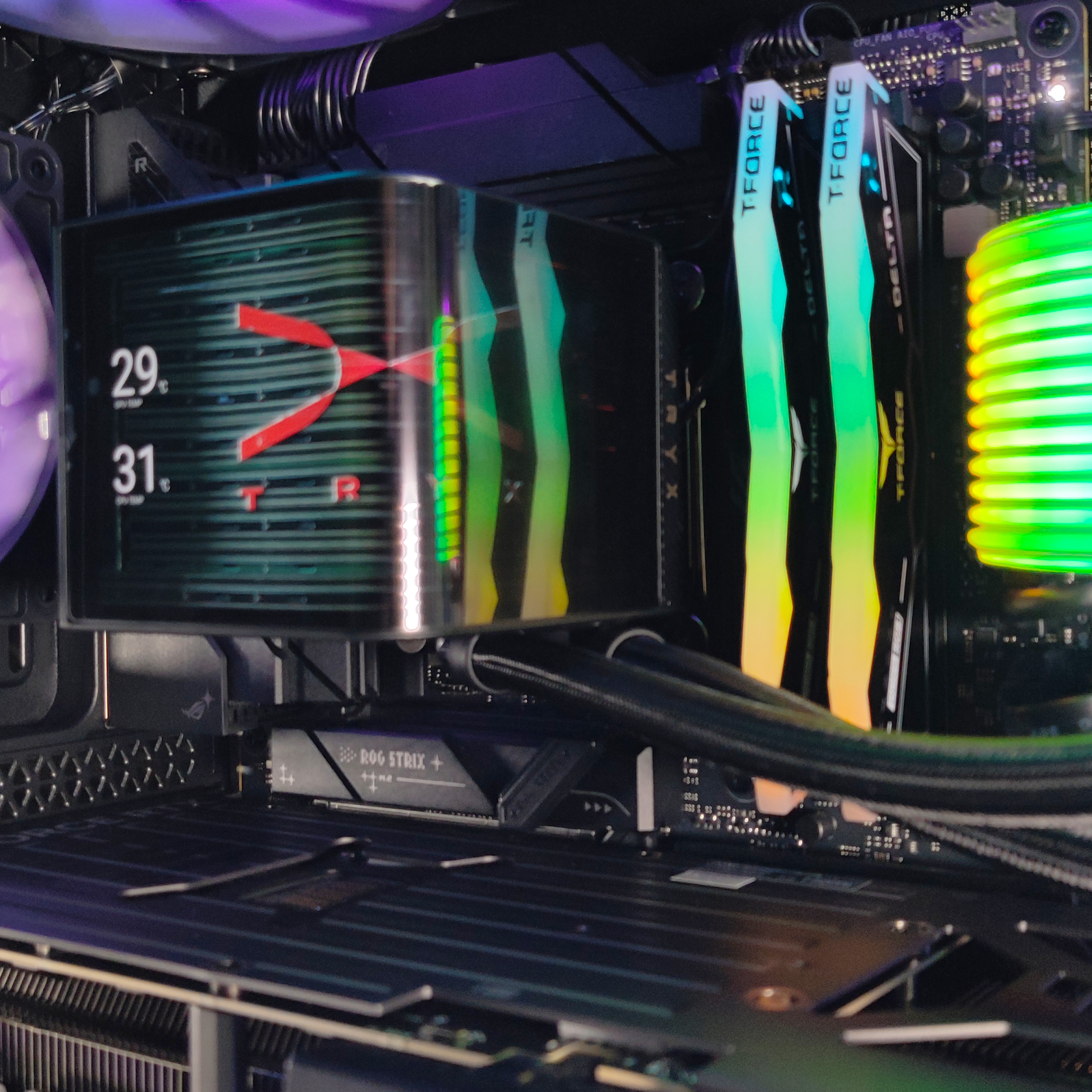 King Mod Systems - Ordenador King Mod Limited-PC Ryzen 7 9700X 32GB DDR5 1TB RTX 5070 Ti WiFi W11