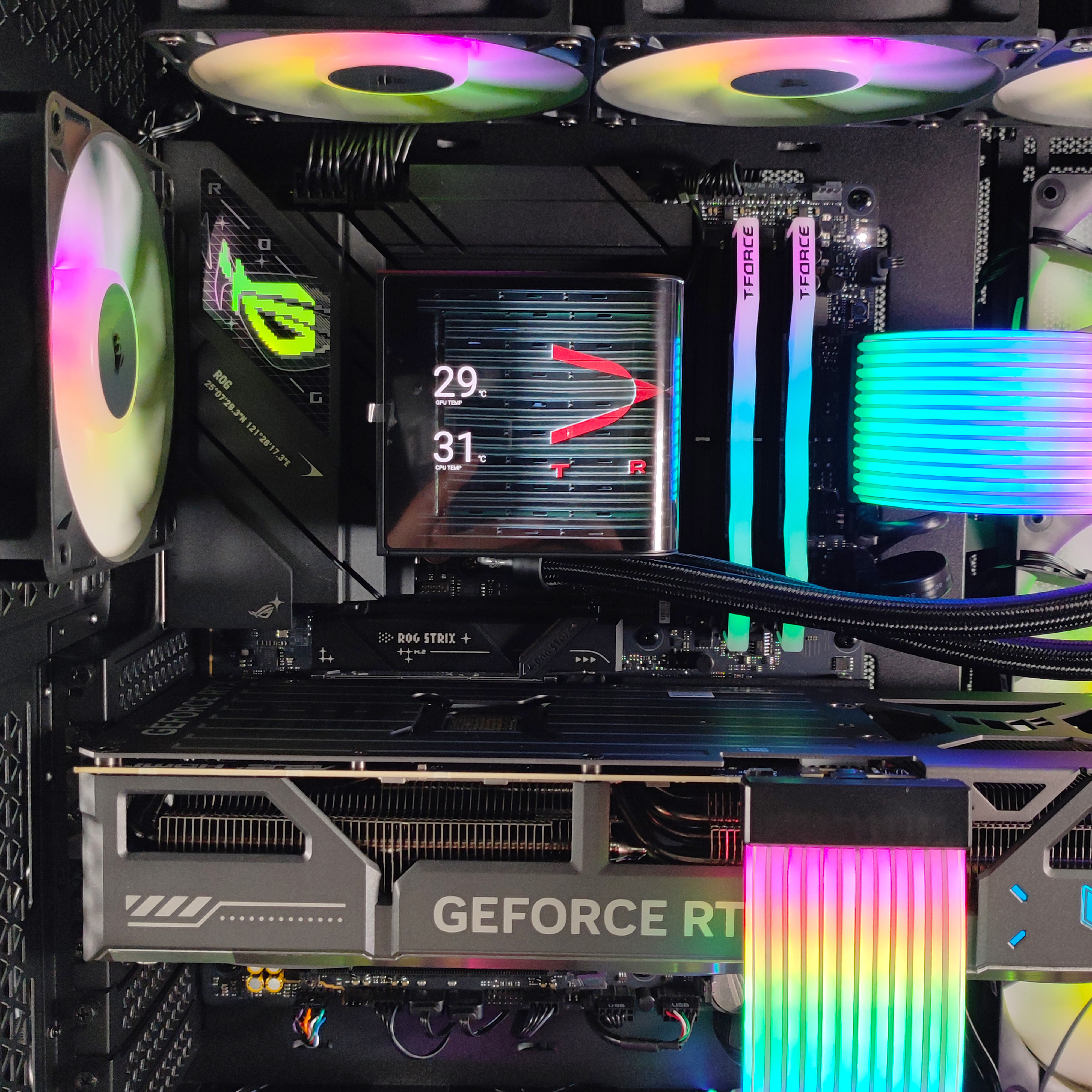 King Mod Systems - Ordenador King Mod Limited-PC Ryzen 7 9700X 32GB DDR5 1TB RTX 5070 Ti WiFi W11