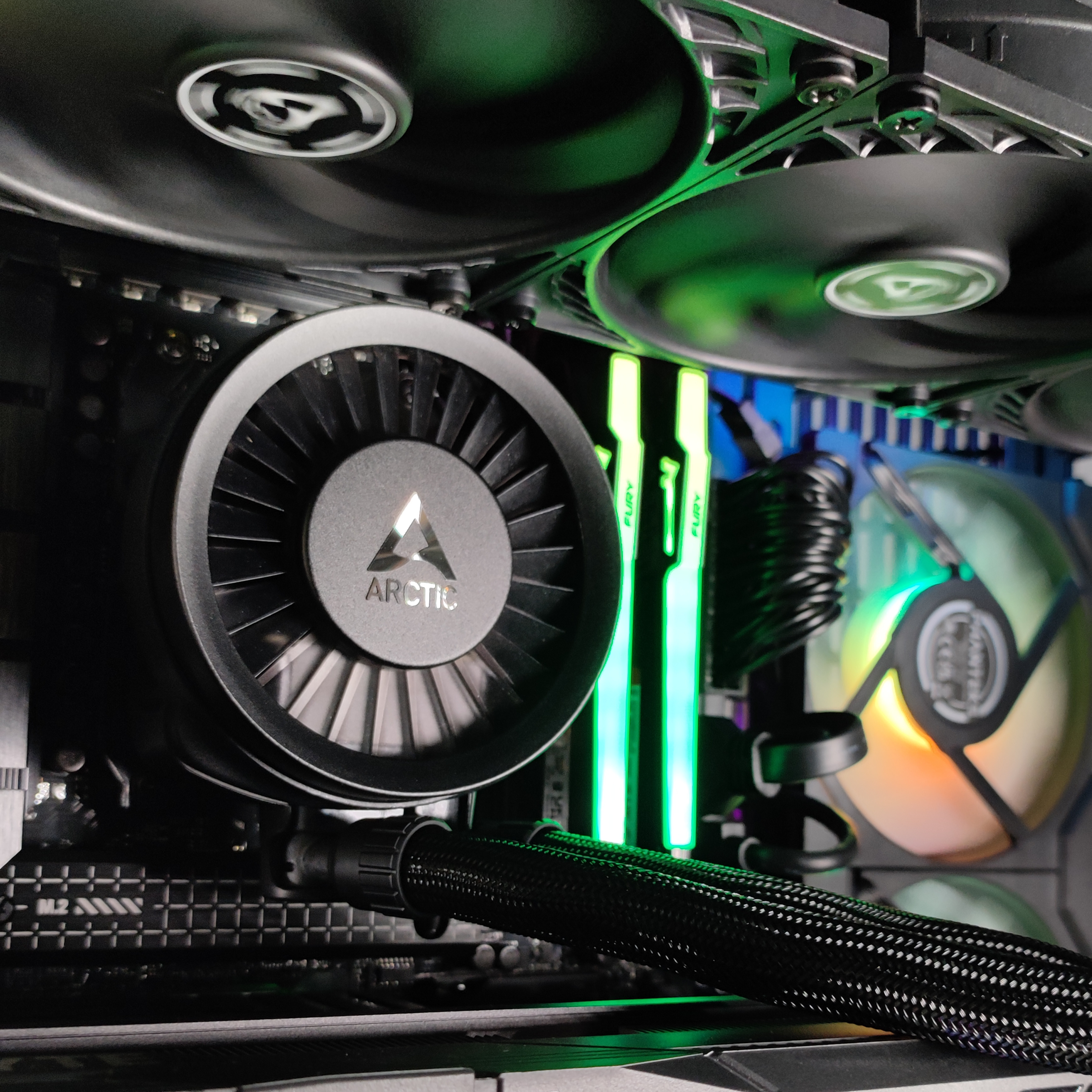 King Mod Systems - Ordenador King Mod Limited-PC Ryzen 7 9800X3D 64GB DDR5 2TB RTX 4080 SUPER WiFi W11