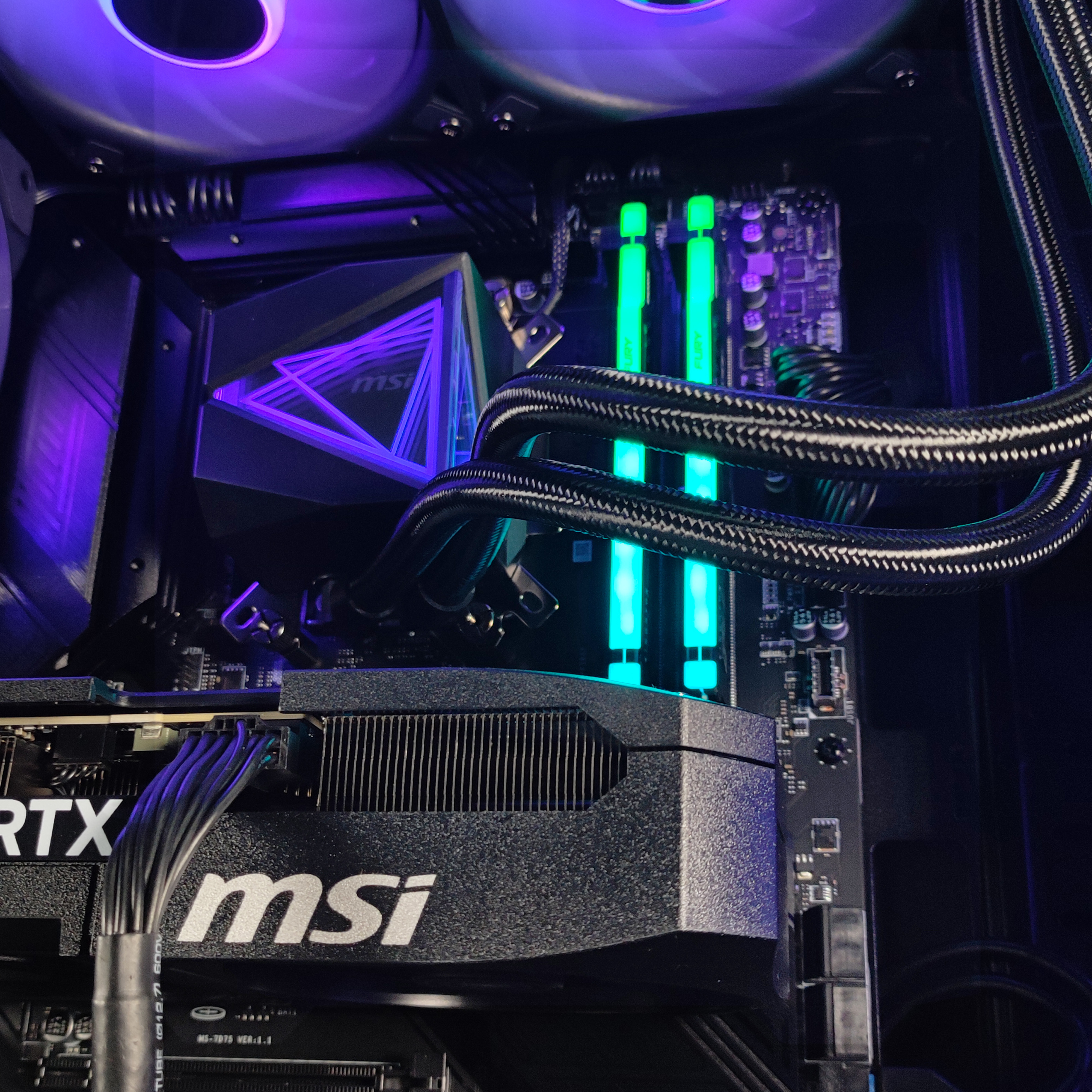 King Mod Systems - Ordenador King Mod Gamer-PC Powered by MSI Ryzen 7 7800X3D 32GB DDR5 1TB RTX 5070 WiFi W11