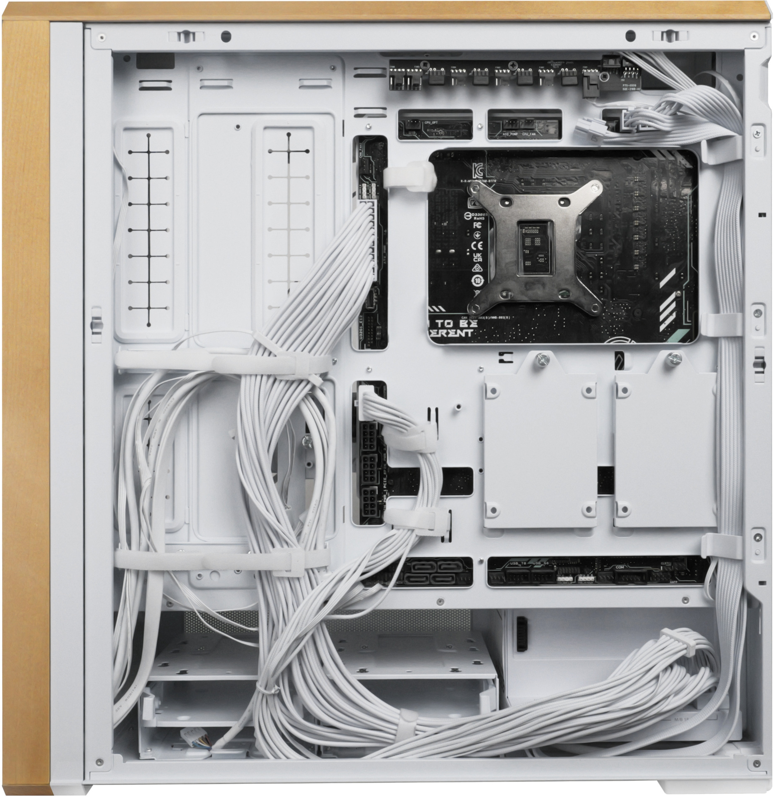 Lian Li - Caja ATX Lian Li Lancool 217 Blanca Vidrio Templado