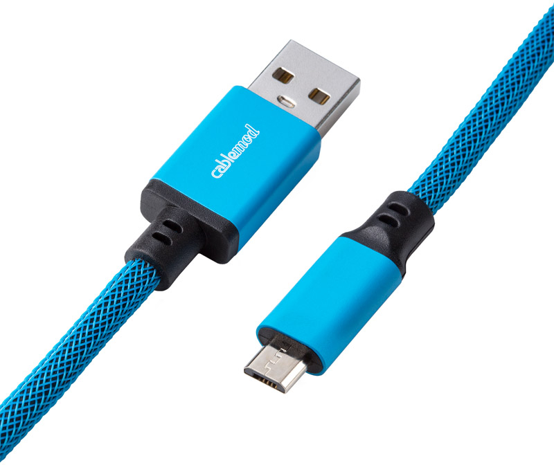 CableMod - Cable Coiled CableMod Classic para Teclado USB A - Micro USB, 150cm - Spectrum Blue