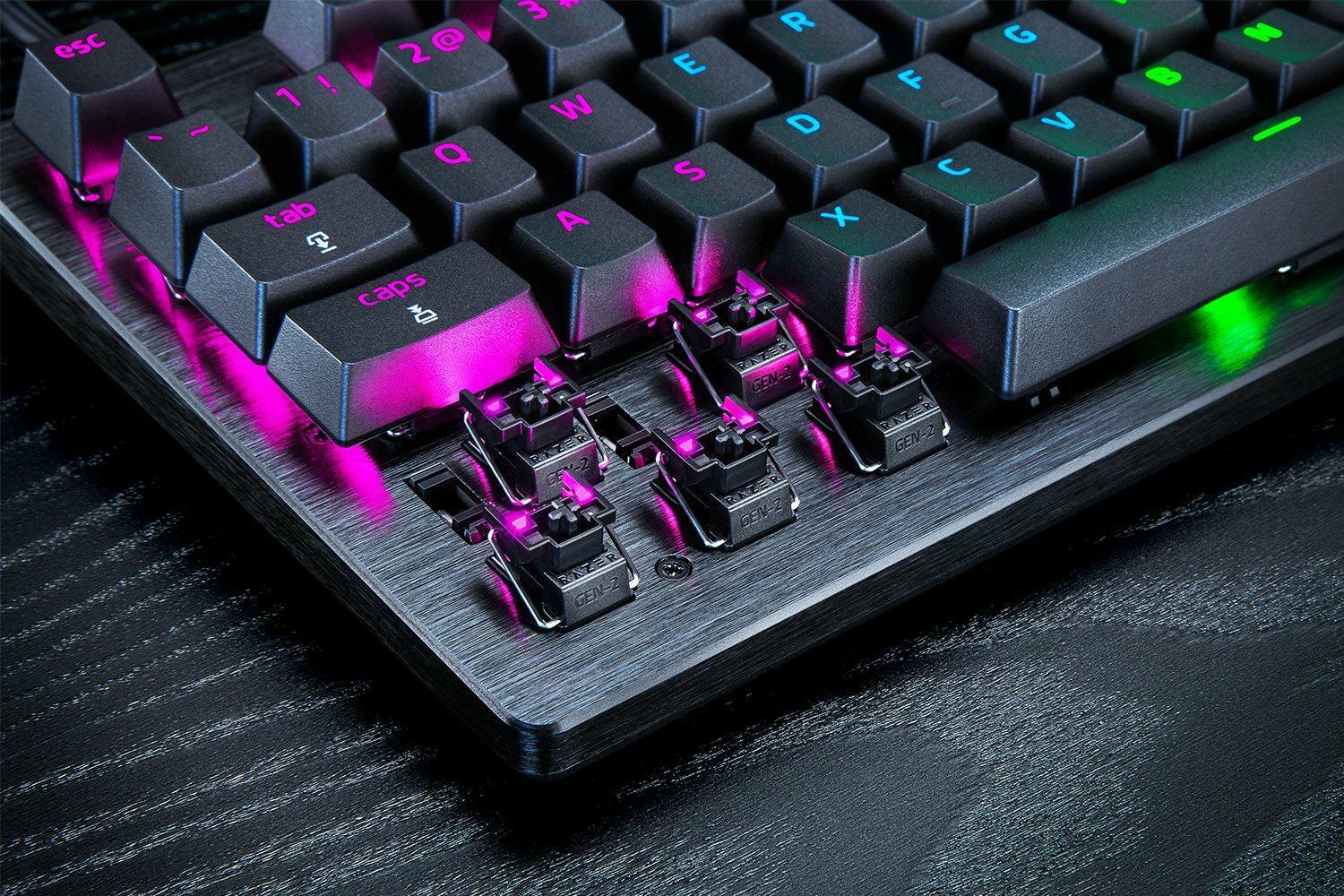 Razer - Teclado Razer Huntsman V3 Pro TKL RGB Analog Optical Switches (US)