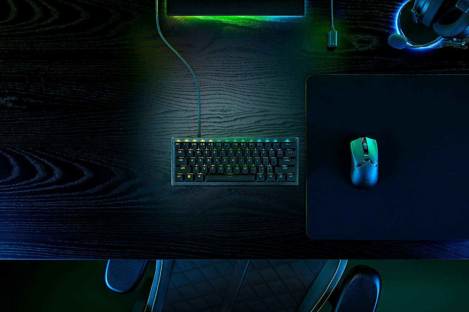 Razer - Teclado Razer Huntsman V3 Pro Mini 60% RGB Analog Optical Switches (US)