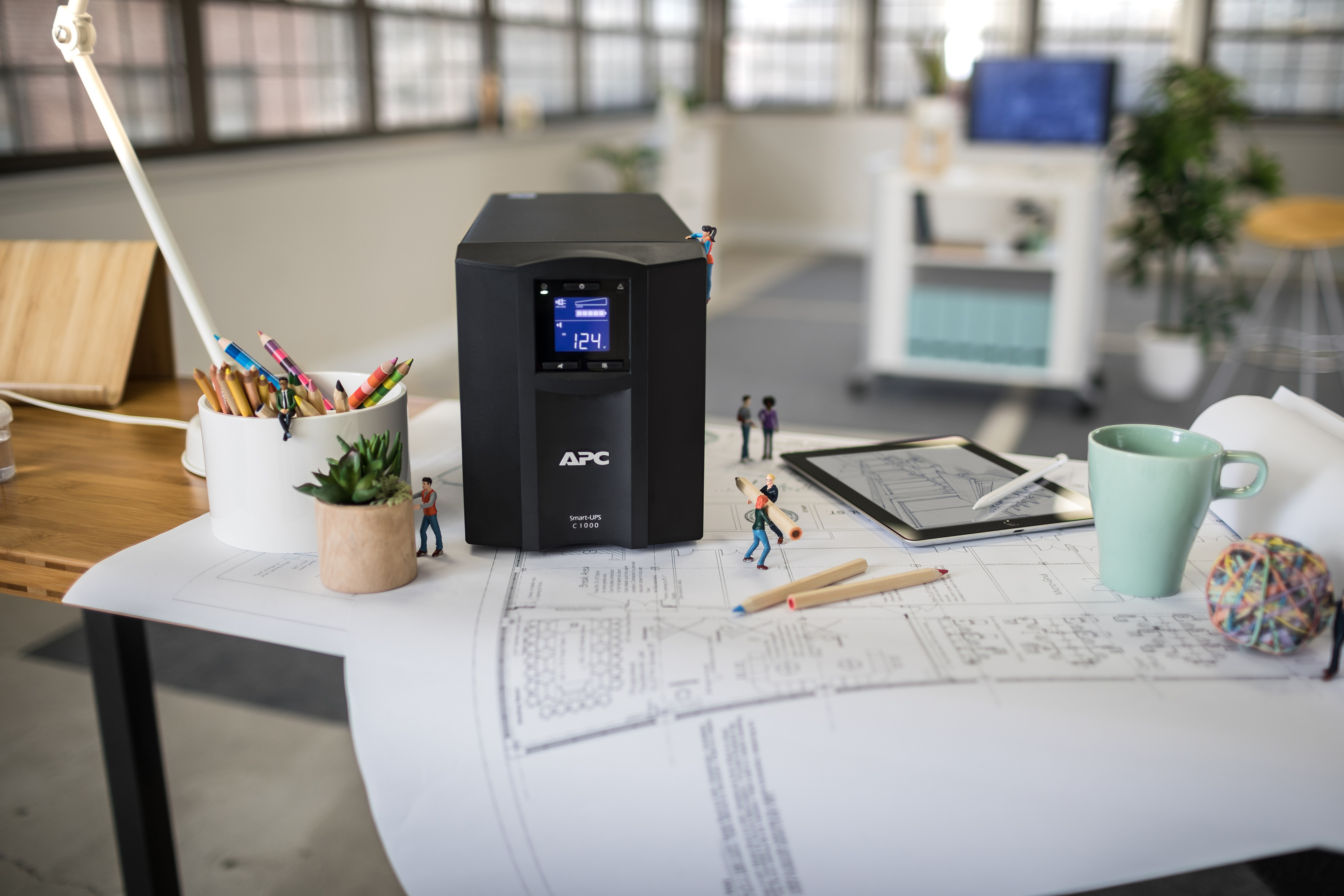 APC - UPS APC Smart-UPS C 1000VA LCD 230V con SmartConnect