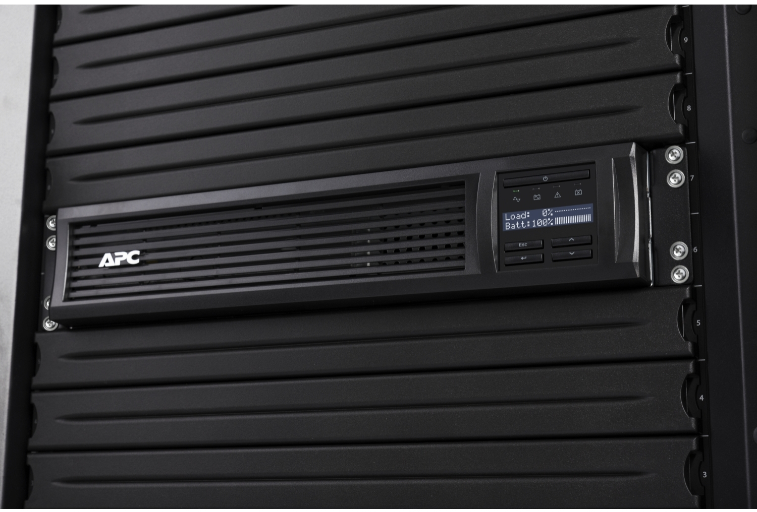 APC - UPS APC Smart-UPS 750VA LCD RM 2U 230V con Tarjeta de Red